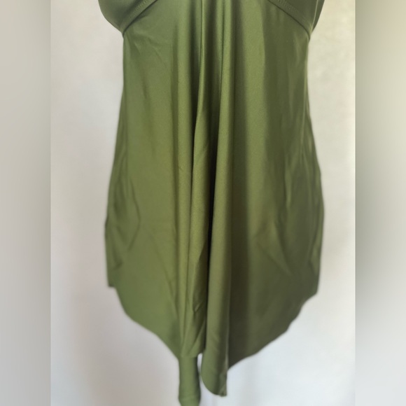 NWT Two Piece Tankini Bathing Suit Adjustable Straps Boy shorts Olive Green Md - Picture 3 of 12